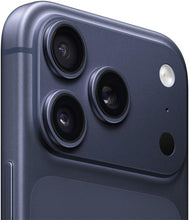 Laden Sie das Bild in den Galerie-Viewer, Apple iPhone 17 Pro 256 GB Tiefblau Generalüberholt
