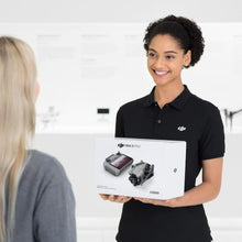 Laden Sie das Bild in den Galerie-Viewer, DJI Mini 5 Pro Fly More Combo Mit RC 2 Und 1 Jahr Care Bundle Grau