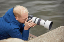 Laden Sie das Bild in den Galerie-Viewer, Canon RF 70-200mm F2.8L IS USM Telezoom-Objektiv Weiß