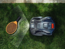 Laden Sie das Bild in den Galerie-Viewer, Husqvarna Automower 312V mit Garage