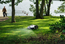 Laden Sie das Bild in den Galerie-Viewer, Husqvarna Automower 450V NERA