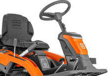 Laden Sie das Bild in den Galerie-Viewer, Husqvarna Frontmäher R 214Ts Grundgerät ohne Mähwerk