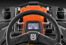 Laden Sie das Bild in den Galerie-Viewer, Husqvarna Profi-Frontmäher R 316TX - Grundgerät ohne Mähwerk