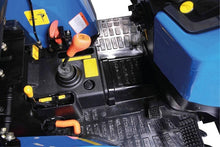 Laden Sie das Bild in den Galerie-Viewer, Solis Kompakttraktor 26 Grundmaschine ohne Bereifung